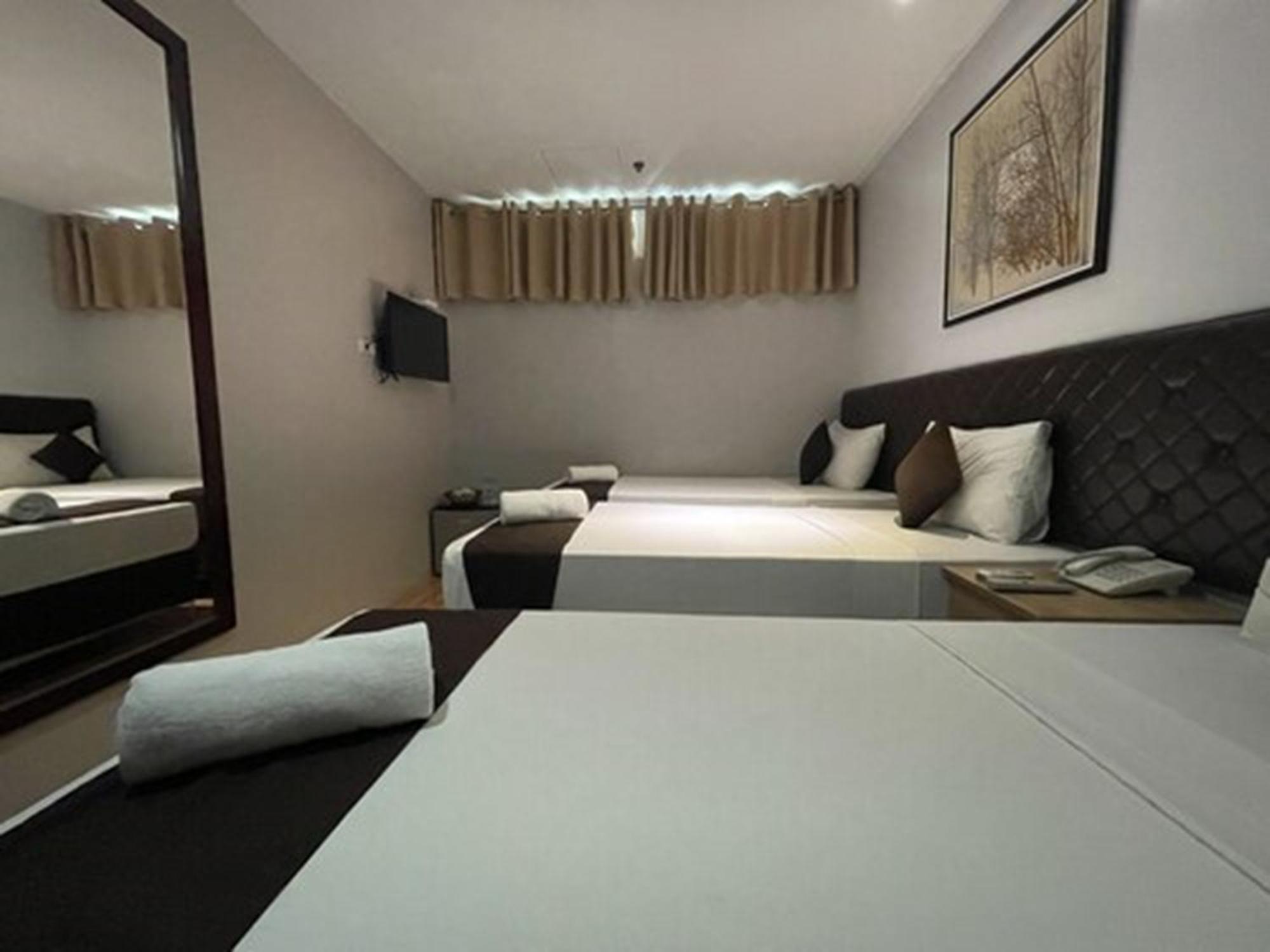Cebu Capitol Central Hotel & Suites Powered By Cocotel Стая снимка