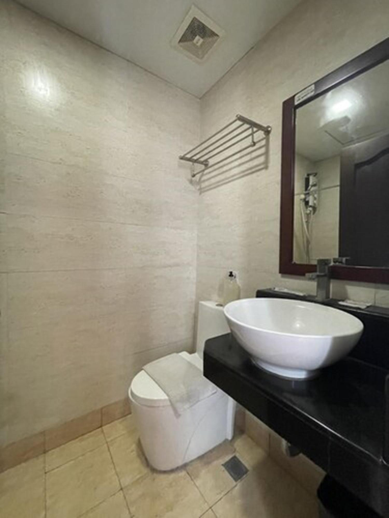 Cebu Capitol Central Hotel & Suites Powered By Cocotel Стая снимка