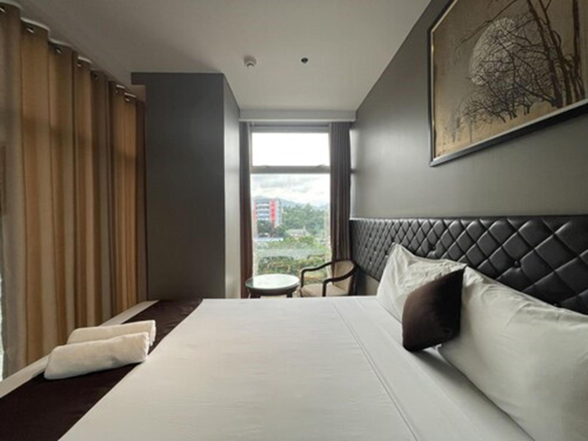 Cebu Capitol Central Hotel & Suites Powered By Cocotel Стая снимка